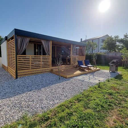 Mobilehome Elena Premium With Pool, Istria Banjole Bagian luar foto