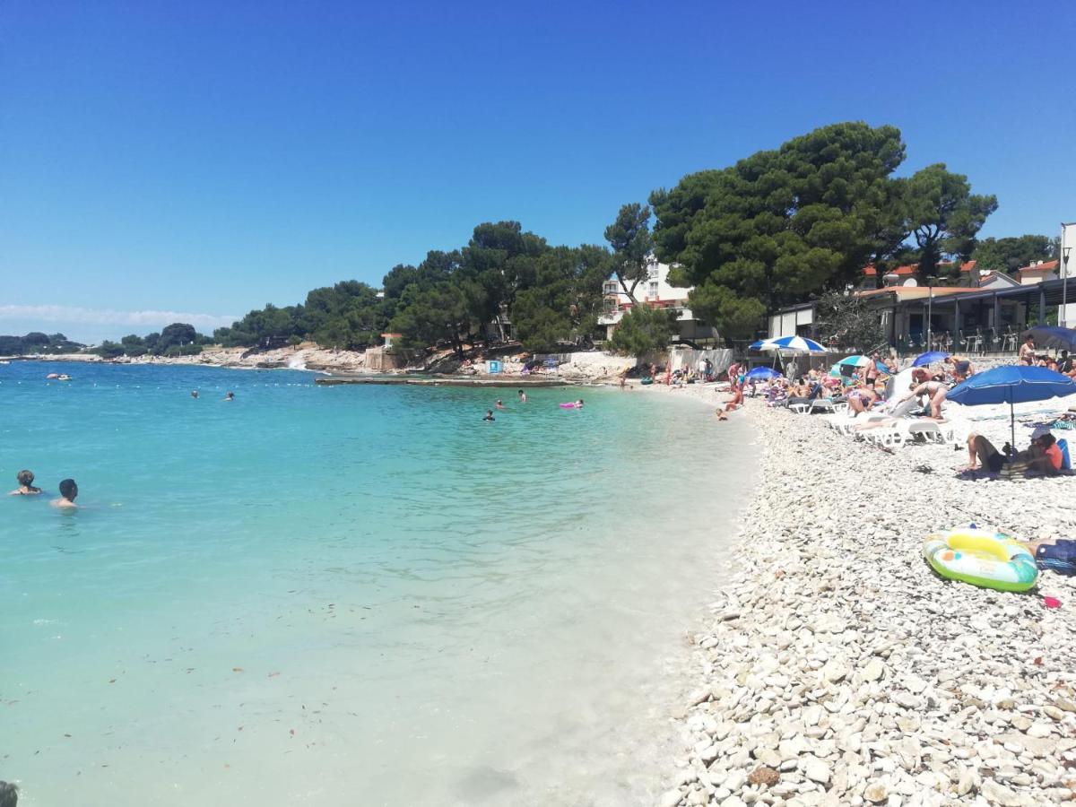 Mobilehome Elena Premium With Pool, Istria Banjole Bagian luar foto