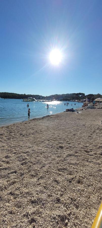Mobilehome Elena Premium With Pool, Istria Banjole Bagian luar foto