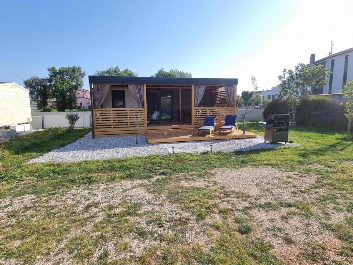 Mobilehome Elena Premium With Pool, Istria Banjole Bagian luar foto